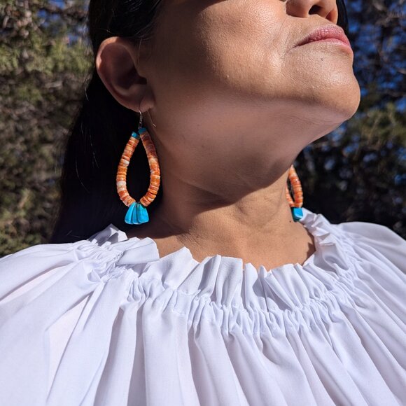 Native American Spiny Oyster Loop Dangle Earrings‎ Santo Domingo Kewa Pueblo ** - Picture 10 of 12